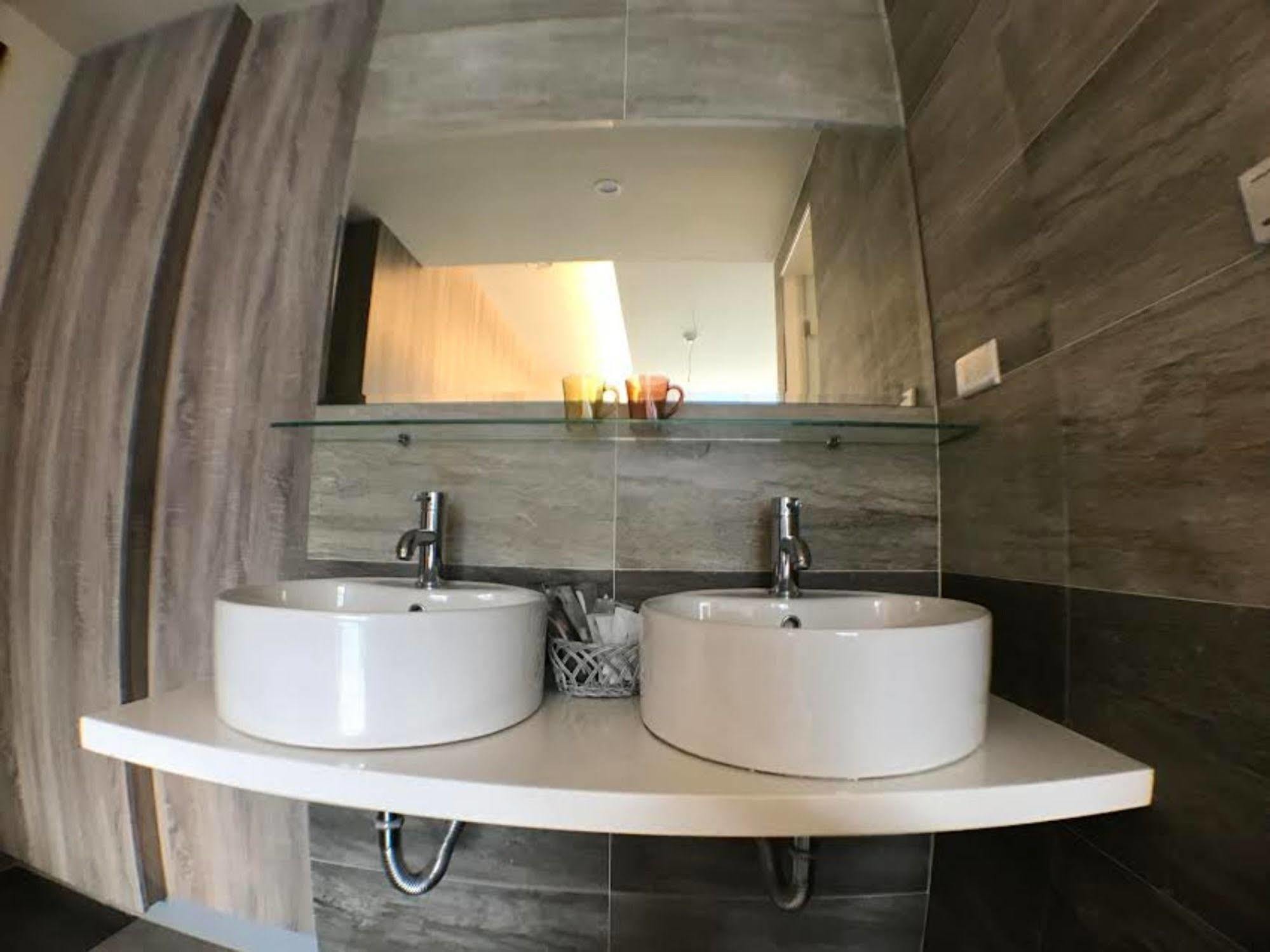 P&E Hotel Tainan Dış mekan fotoğraf