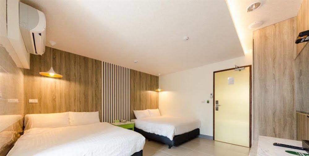 P&E Hotel Tainan Dış mekan fotoğraf