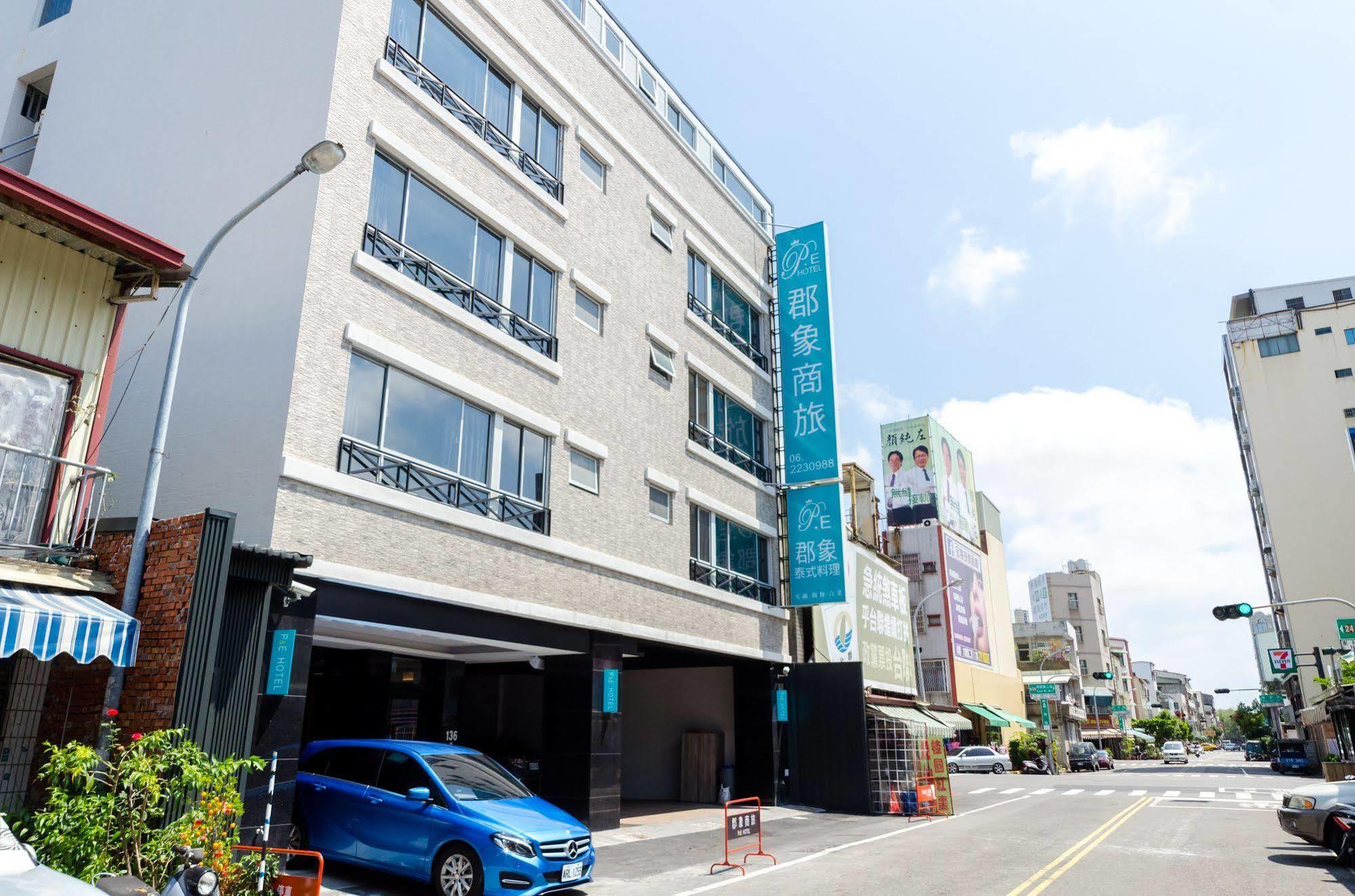 P&E Hotel Tainan Dış mekan fotoğraf