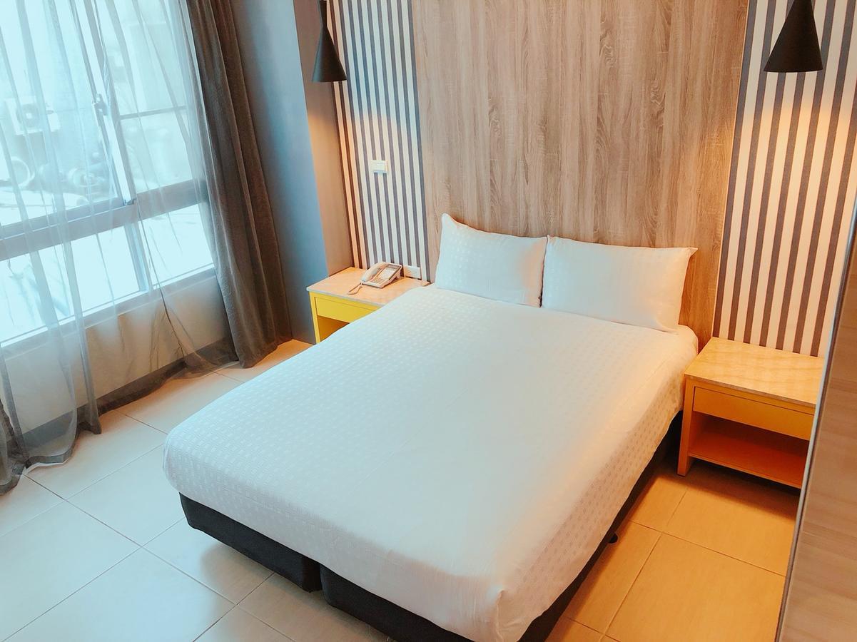 P&E Hotel Tainan Dış mekan fotoğraf